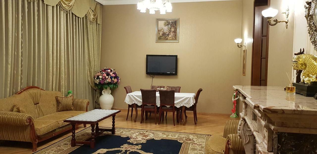 Gulluoglu Royal Suite Luxury Apartment Baku Zewnętrze zdjęcie